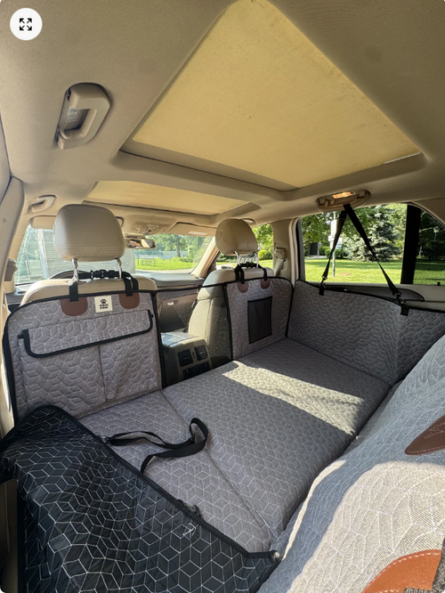 KomorePets Hard Bottom Car Seat Cover
